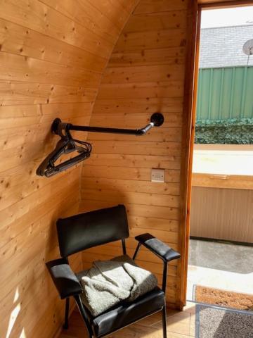 Arch Pod & Hot Tub Apartment Carndonagh Exterior photo